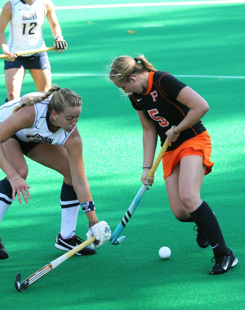 20121021_FHvConnecticut2_RebeccaThorsness