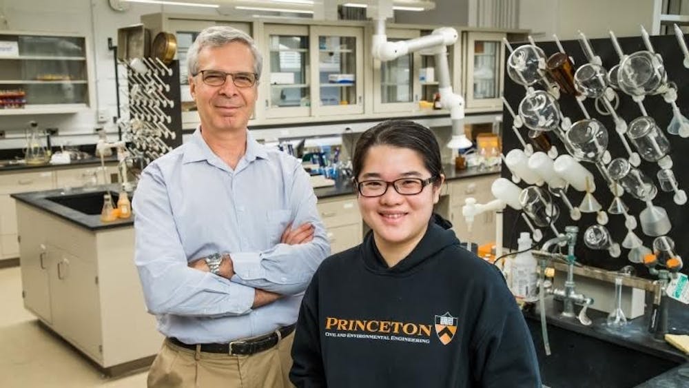 U. Professor Peter Jaffé discovers microbe capable of decontaminating water supply - The Daily Princetonian