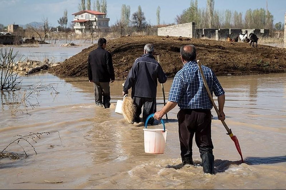 2017-irans-north-west-floods-23