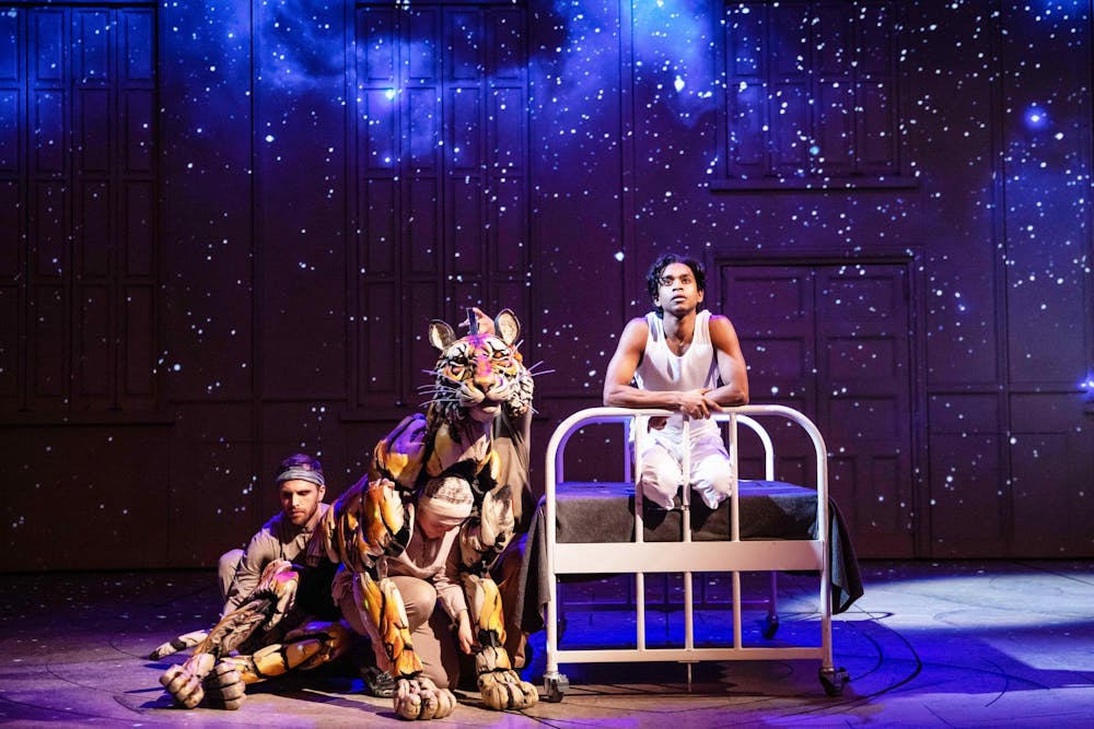 639-life-of-pi-broadway-s-0516-1-ellie-kurttzcourtesybroadwayatthehobbycenter