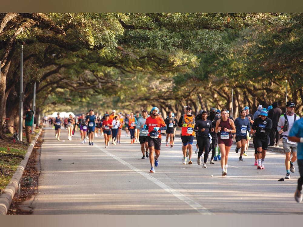 Seniors finish strong at the Houston Marathon as community cheers - The ...