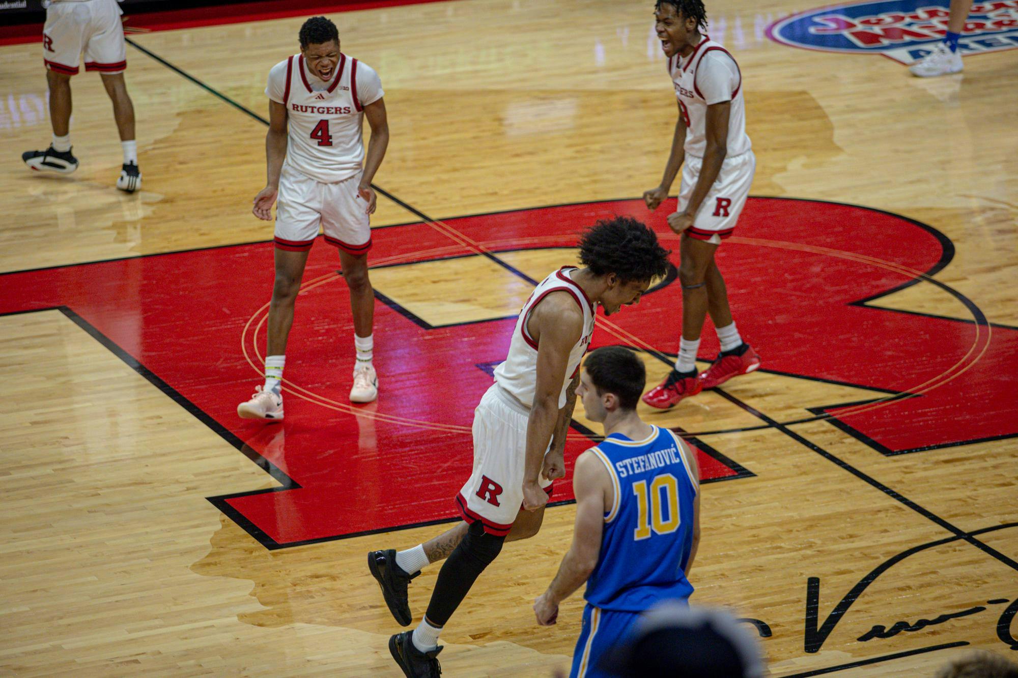 Rotated lineup propels Rutgers men's basketball to bounce-back win over ...