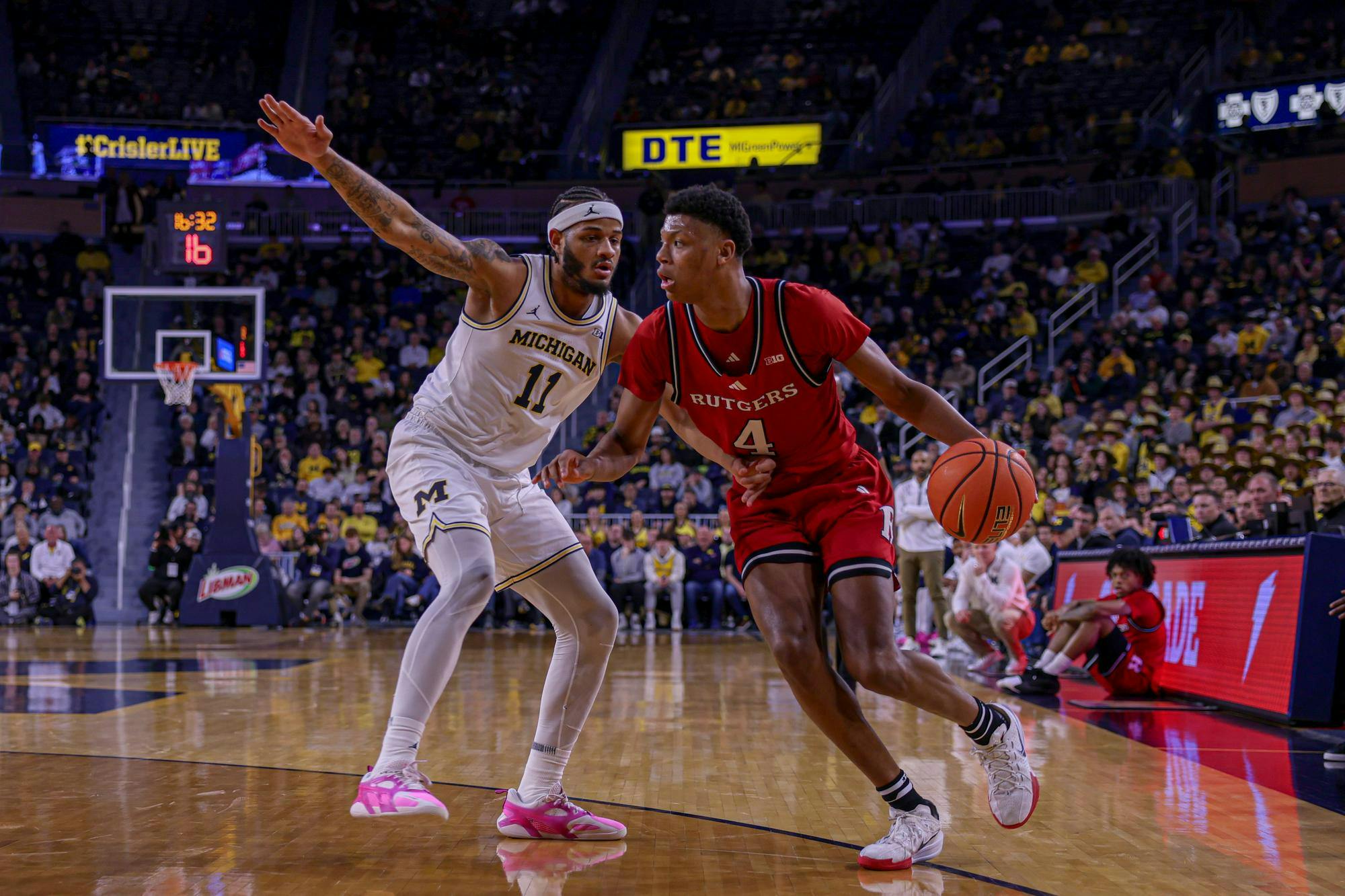 Rutgers men's basketball collapses in 2nd half, suffers buzzer-beating ...
