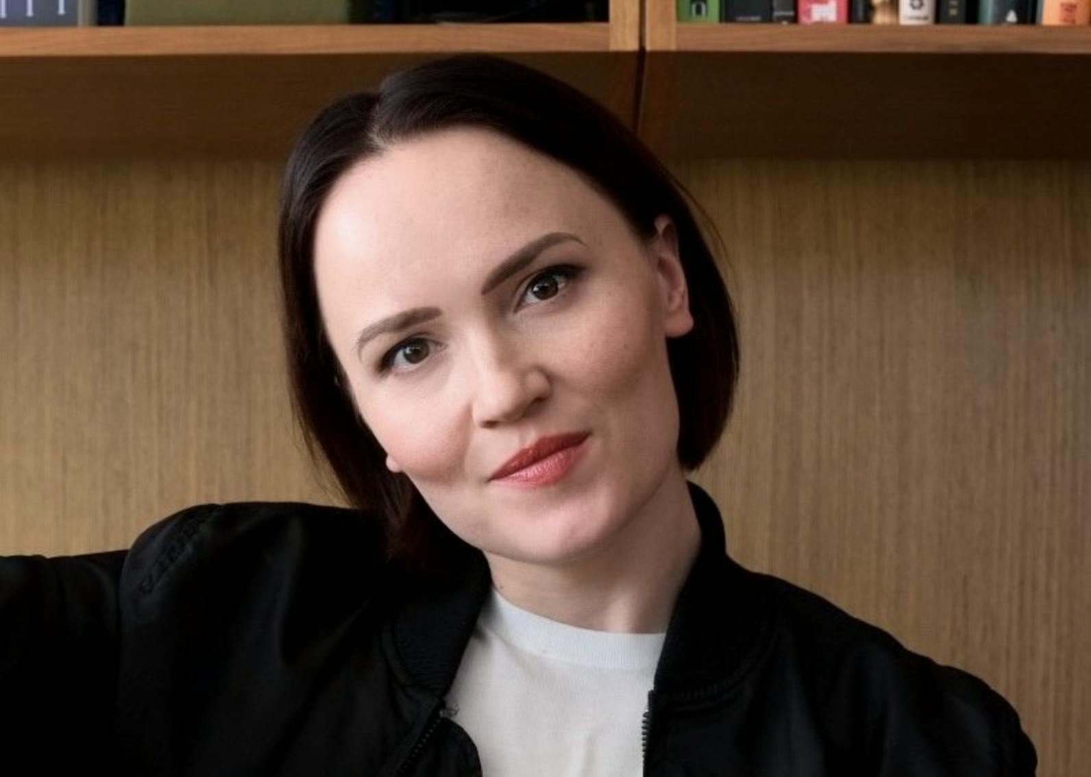 'Divergent' author joins Library Speakers Consortium to talk new novel ...
