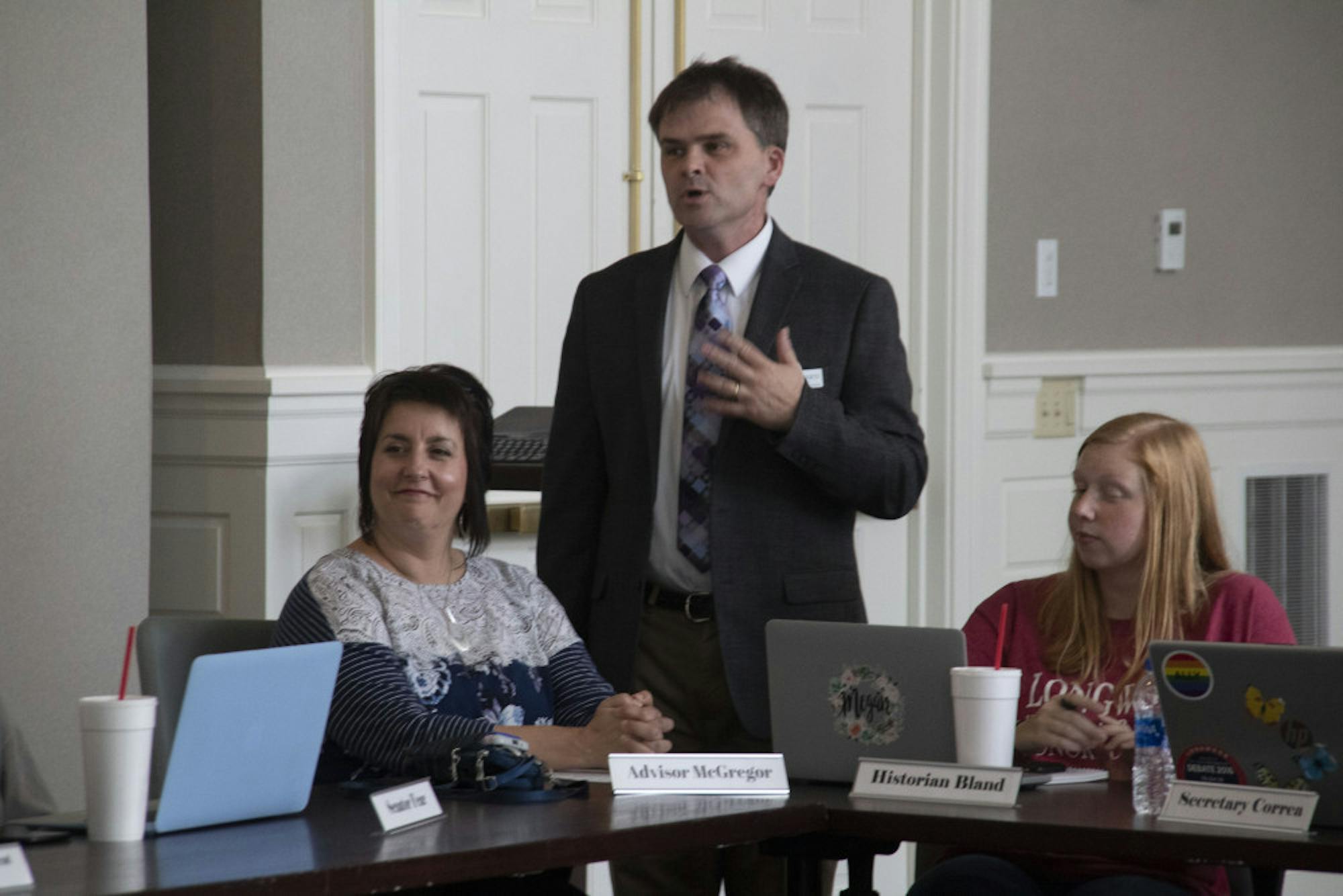 f2e69f8a01a13efbf7286b5328e88f54