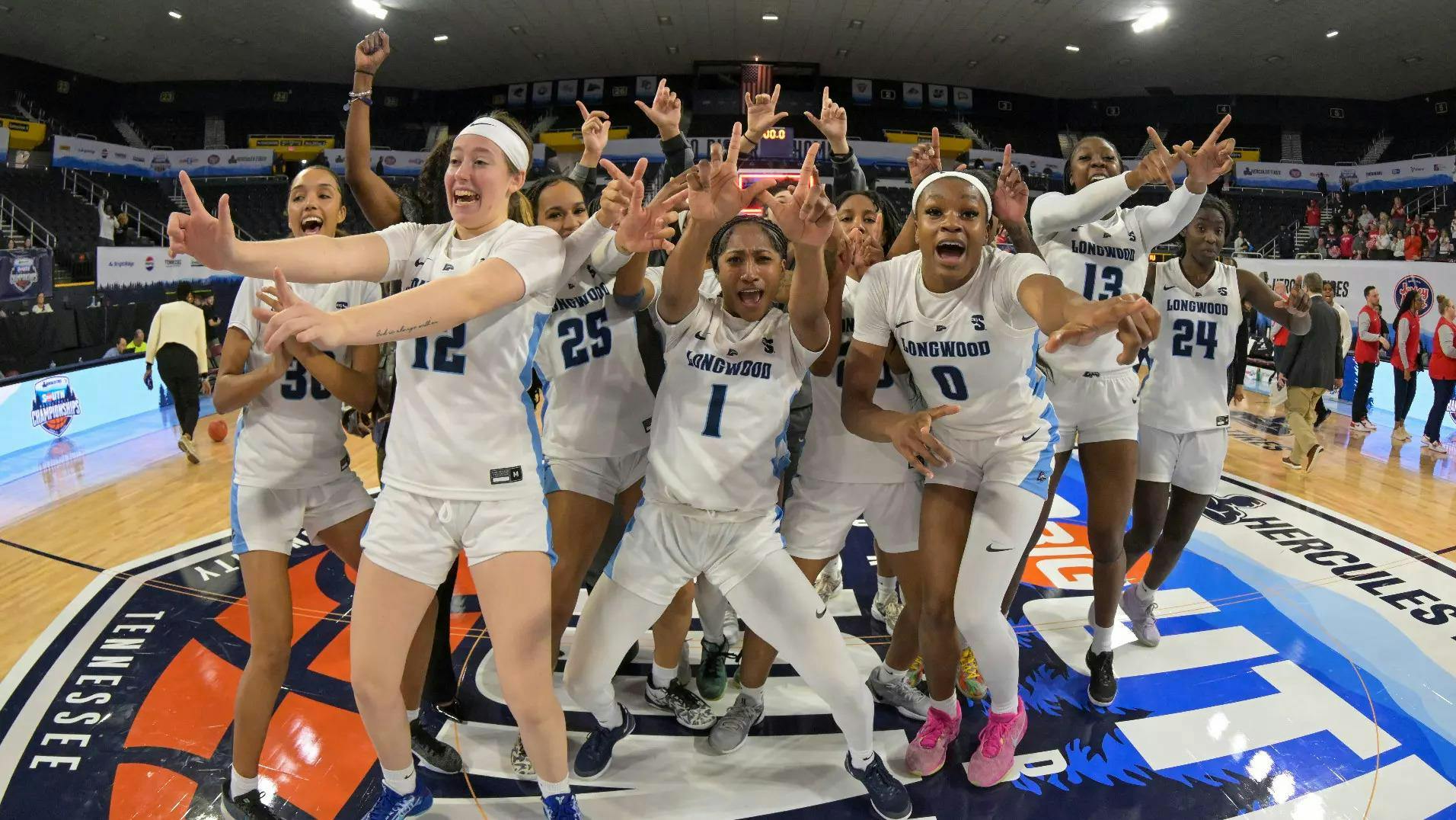 Longwood Lancers Women Basketball