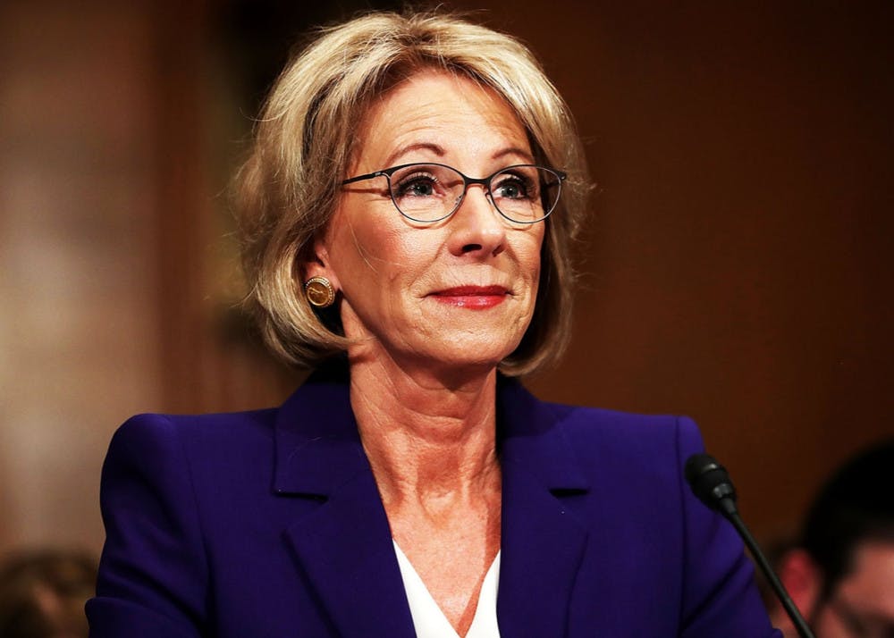 ebc01cb0cd44bde74a7611ab5aa2955d