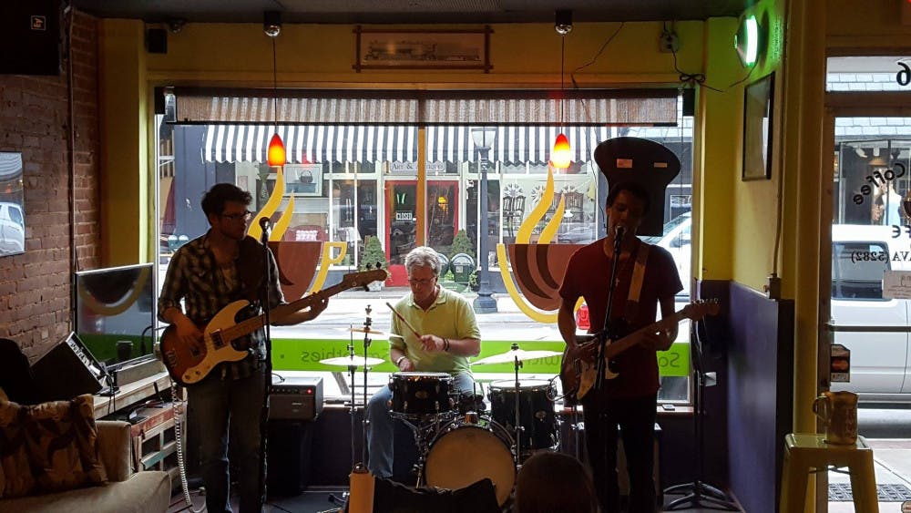 e520a459c8b60afe93d2e5fd7556b1ff