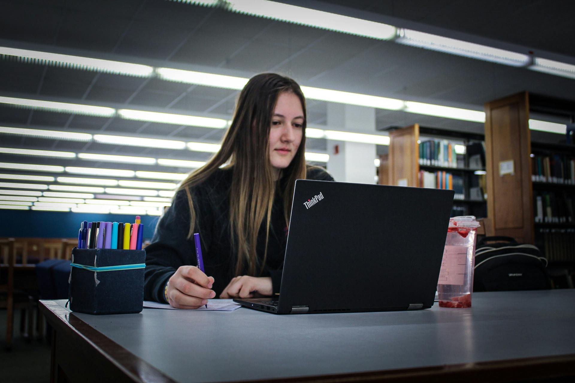 Girl Studying (Maria Levandoski)-2.jpg