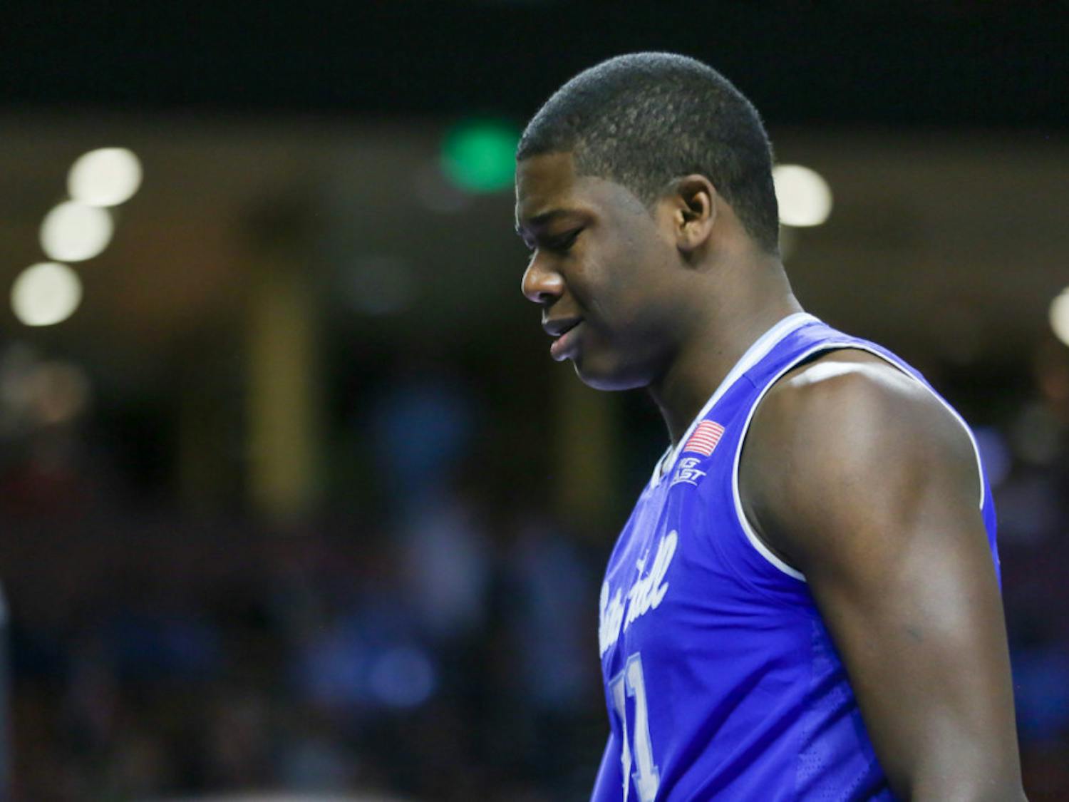 shumbbMMArk031717-5825