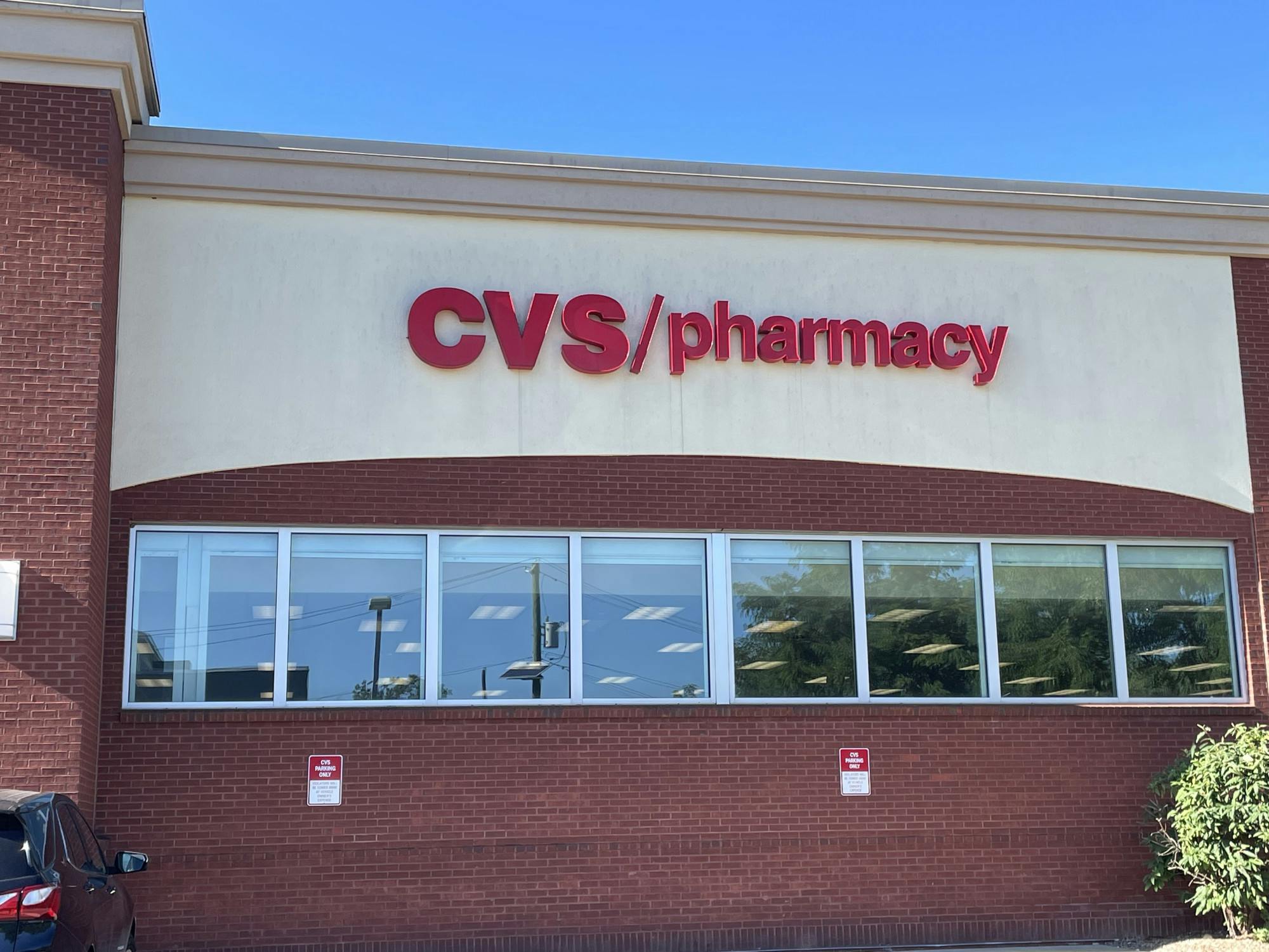 NJ rolls back COVID-19 vaccine restrictions despite FDA rules | Photo by Muguelina Adrien