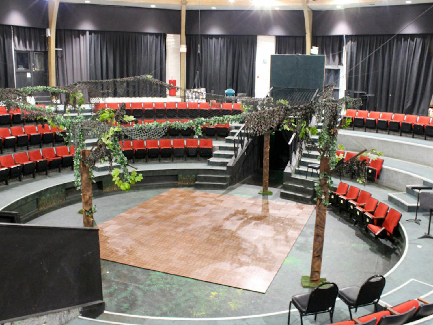 Theater-Adrian-Chavez