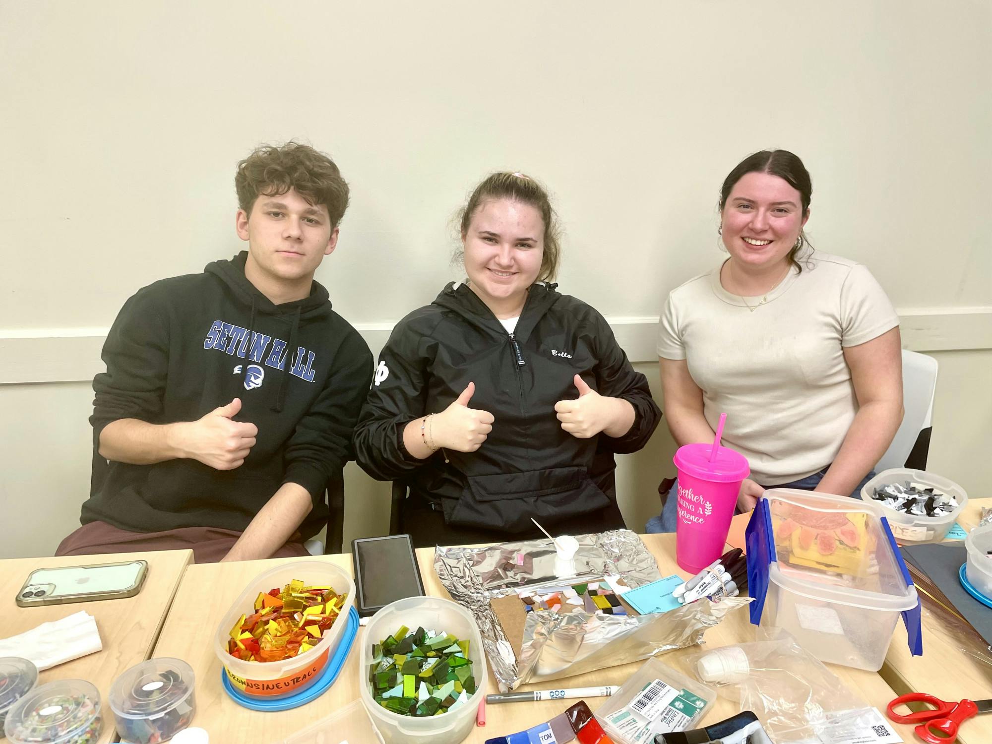 Friendsgiving _ Muguelina Adrien.jpeg