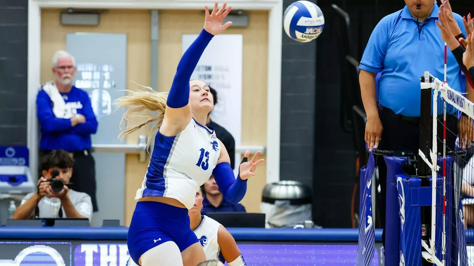 womens vball.webp