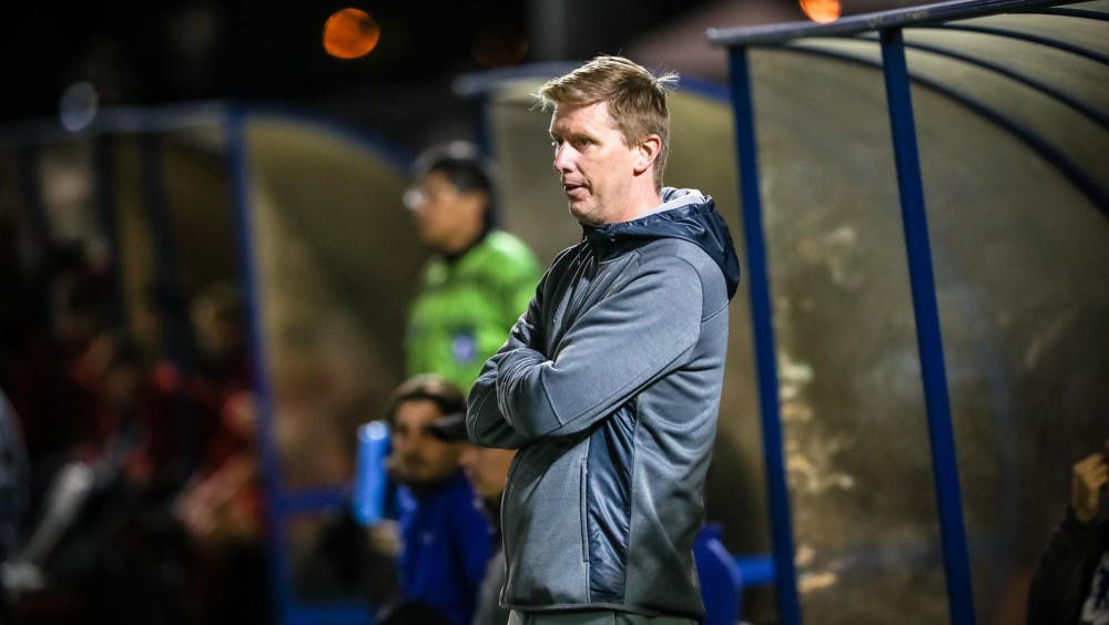 cropped-Lindberg-9419