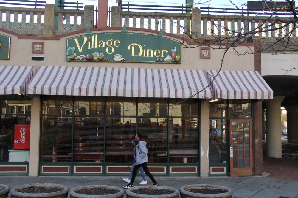 Village-Diner-Merinda-Gruszecki