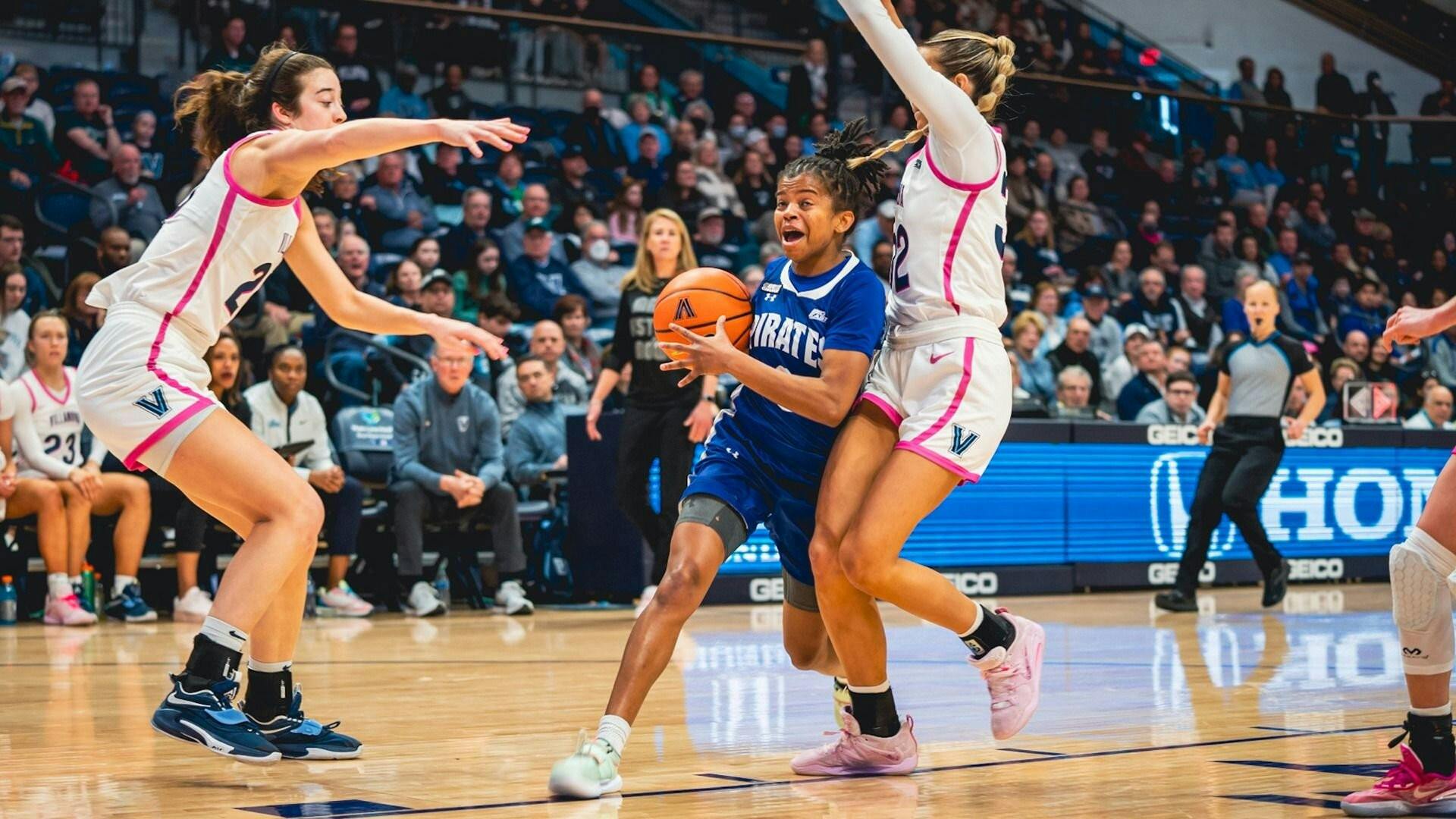 Villanova deals women's basketball