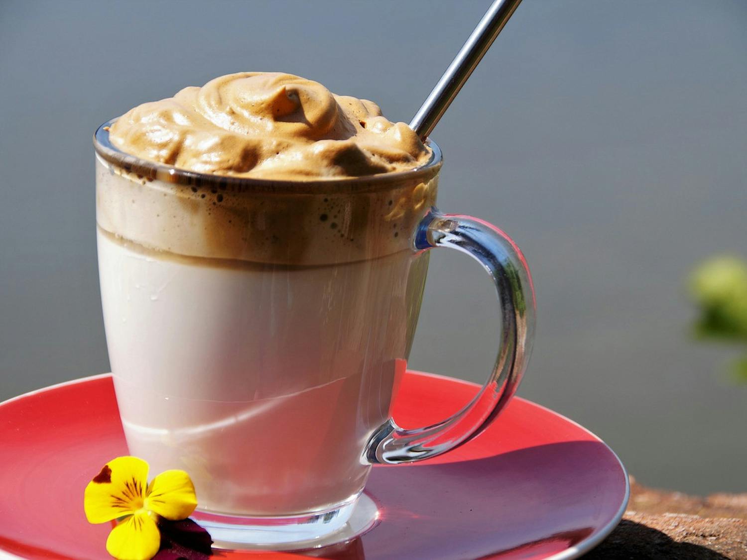 Dalgona Coffee (Photo via Pixabay) .jpeg