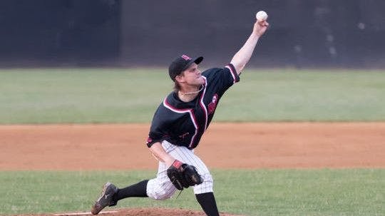 cropped-Isaac-Pavlik-9419