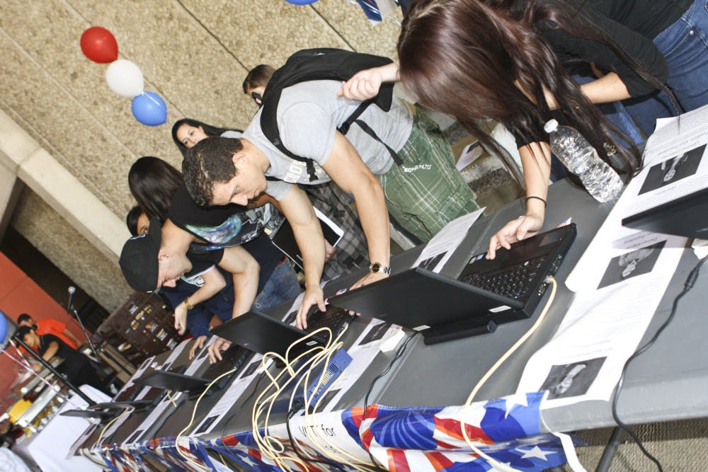 Students-Vote-File-Photo-1