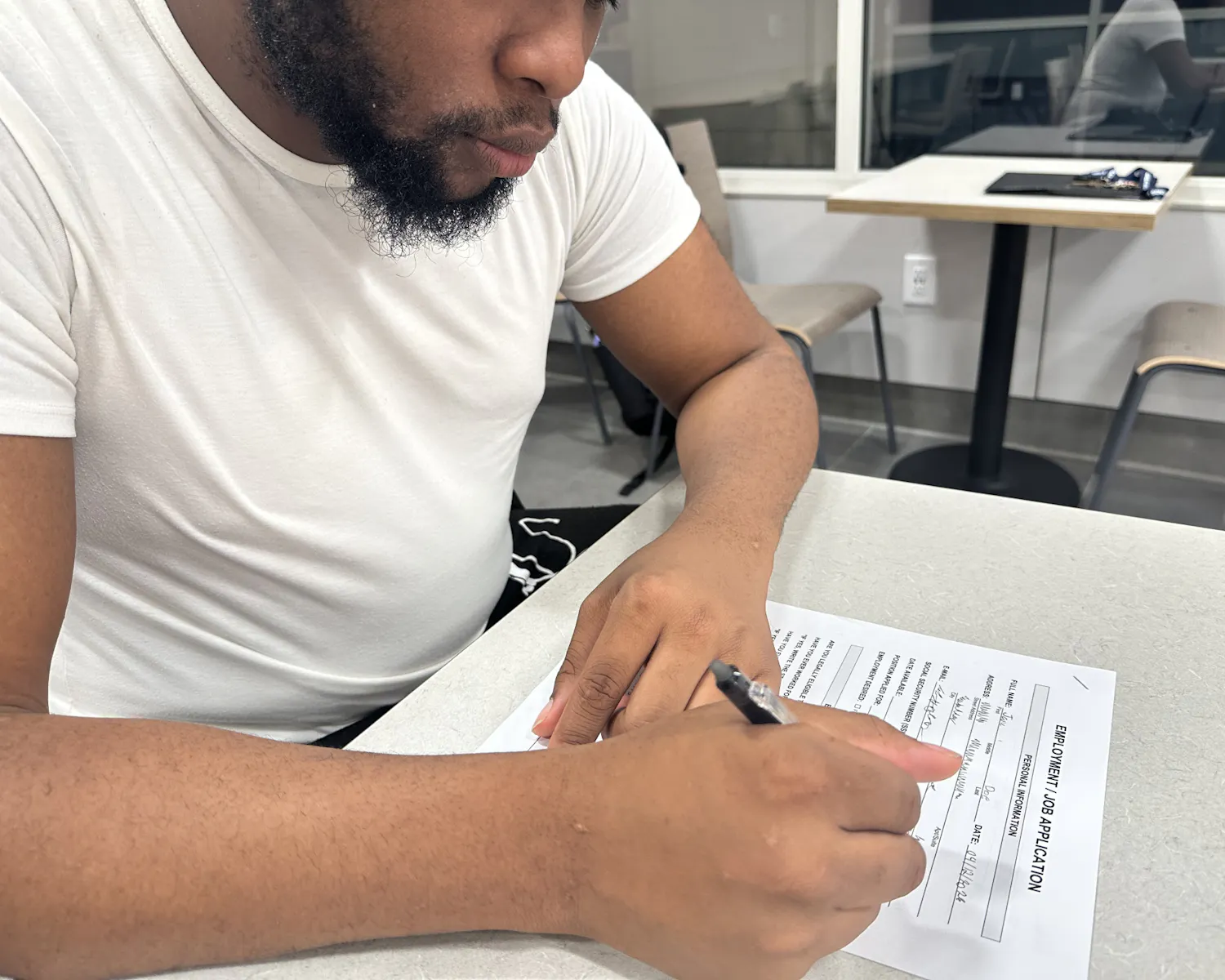 4_14 - NEWS - Job Market.option 2.HEIC