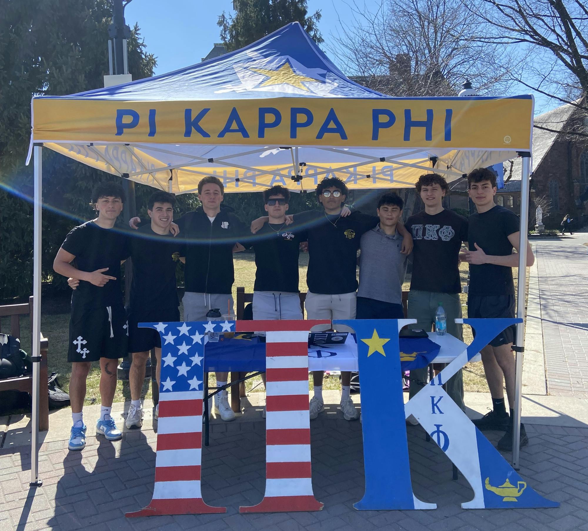 Pi Kappa Phi War of Roses Philanthropy .jpg