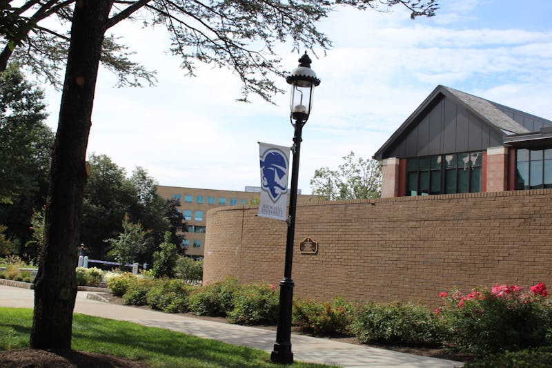 Administration faculty receive anonymous email threatening violence