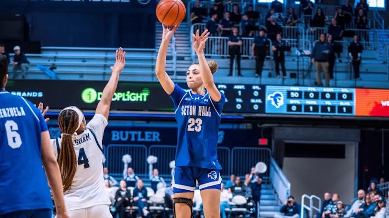Women’s basketball drops regular season finale at Butler despite Codio’s career-high