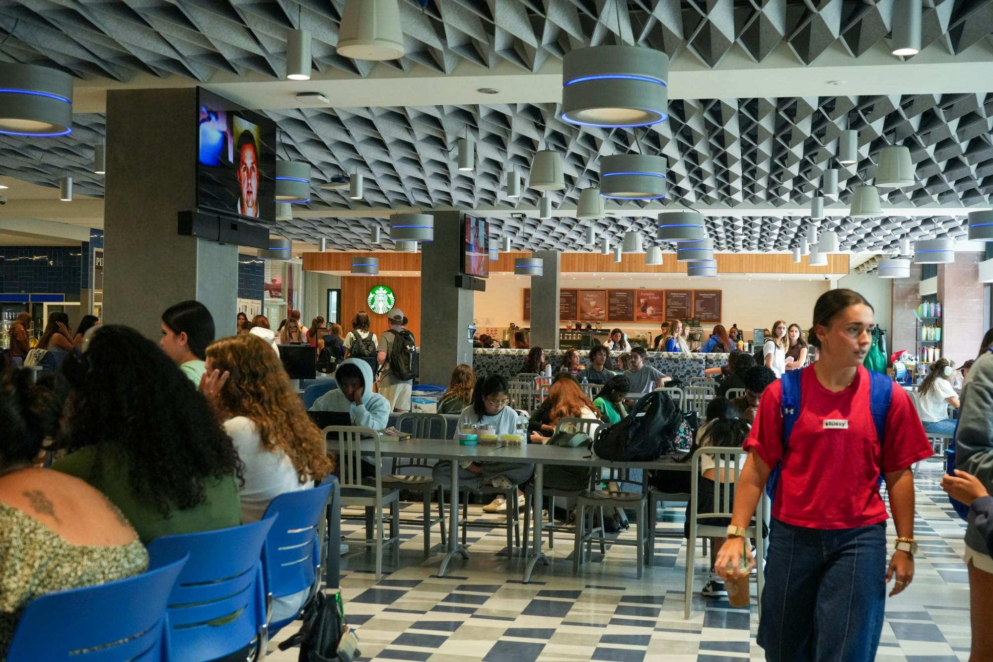 SETONIAN STOCK IMAGE-Use in emergency