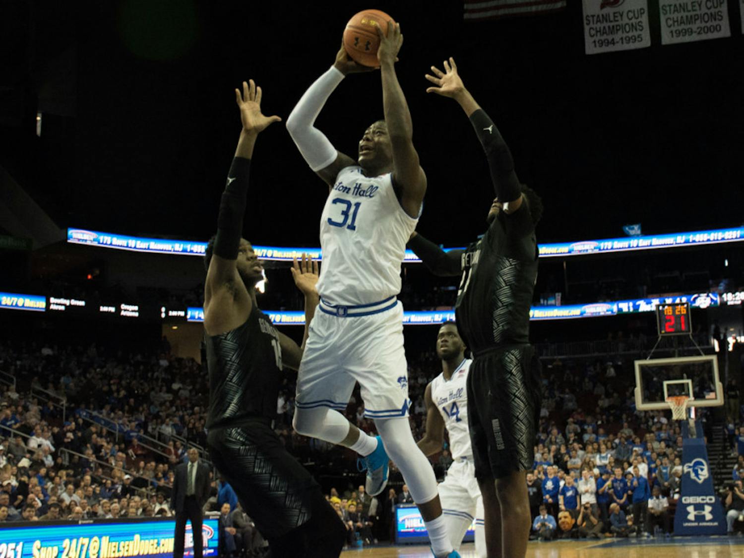 Delgado-Sarah-YeneselPhotography-Editor