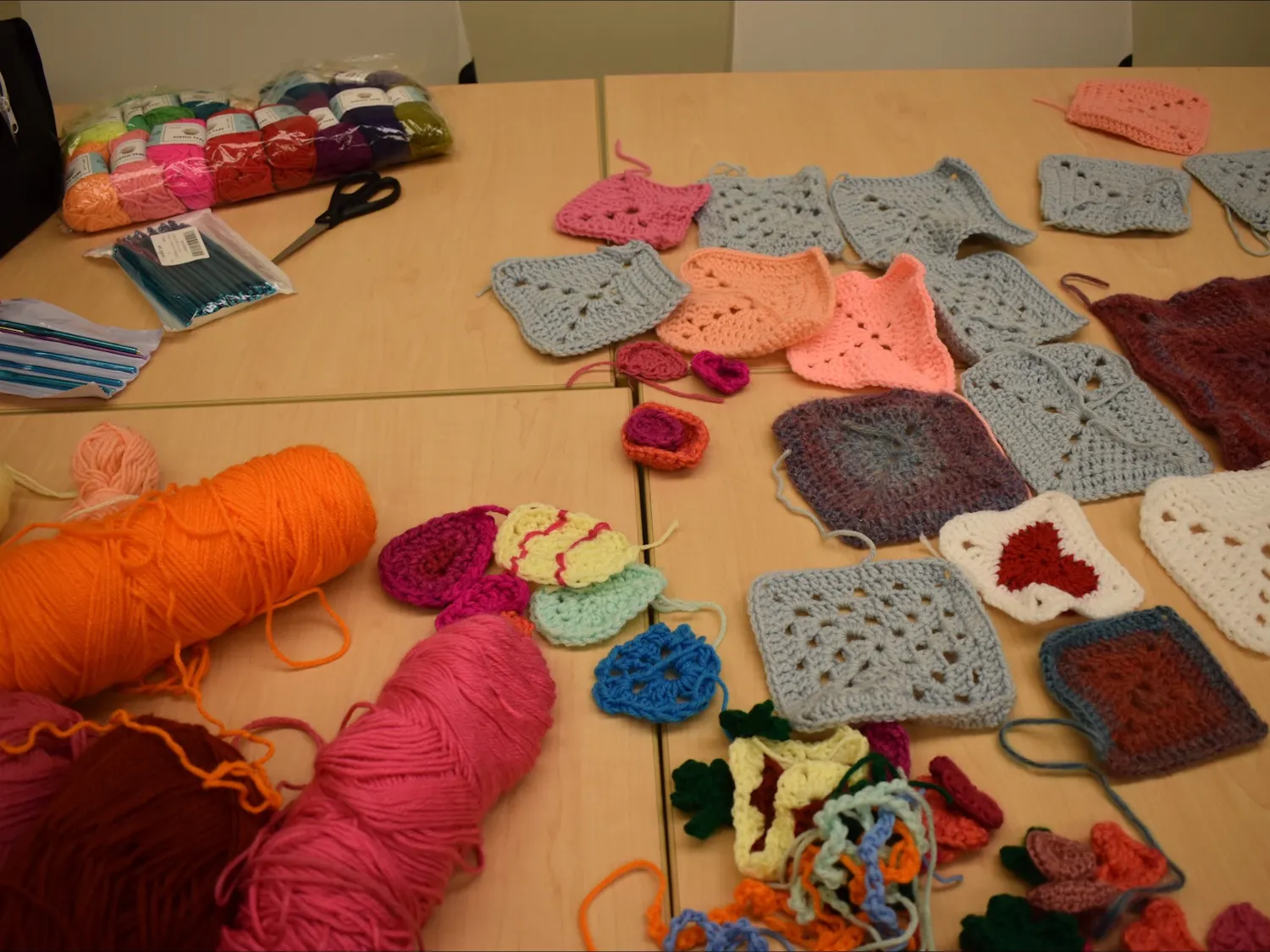 Hooked On Crochet's "Sip and Stitch" Event | Photo by Sarah Prosetti