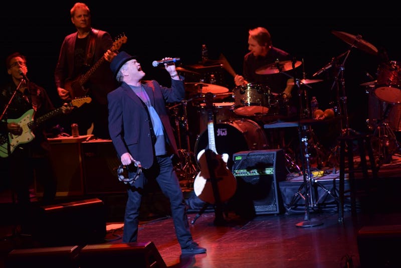 Former Monkees members Micky Dolenz and Peter Tork took the stage Saturday night for a reunion tour.&nbsp;