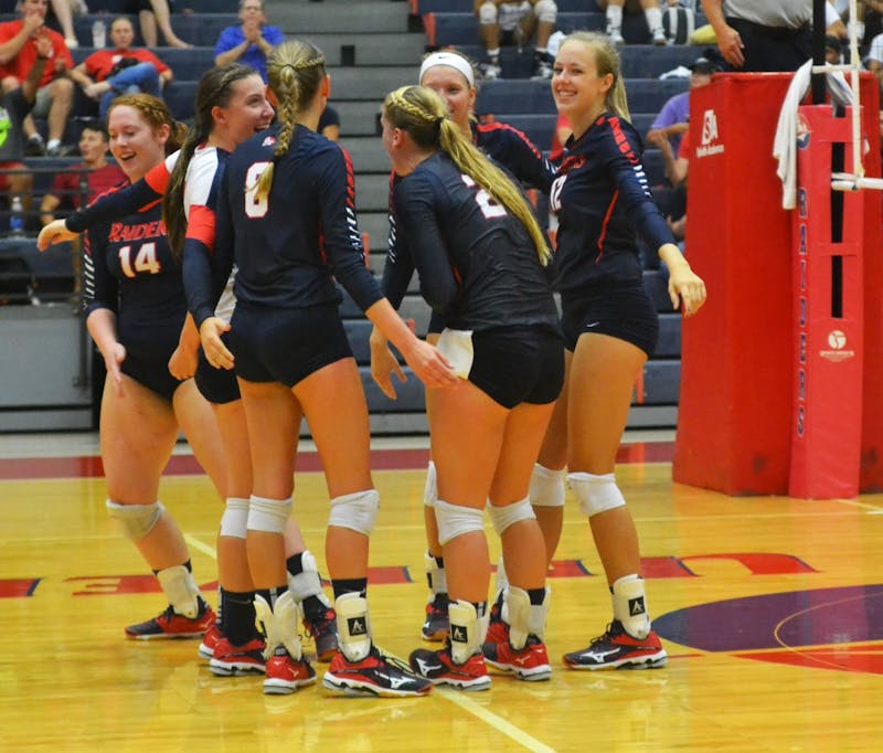 SU women’s volleyball sweeps the Raider Classic II over the weekend.