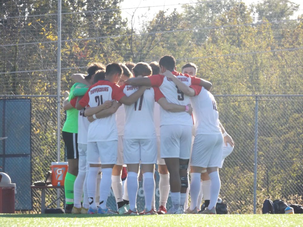 Mens soccer falls to Millersville and Shepherd 