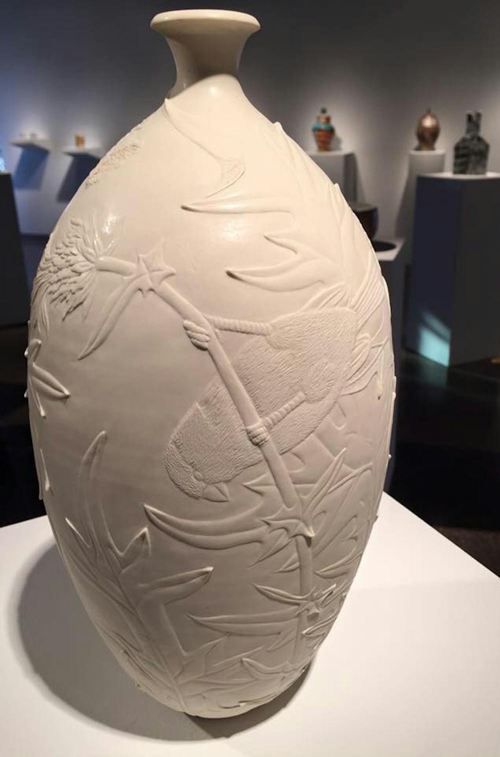 ‘Ceramics Invitational’ exhibit in Kauffman