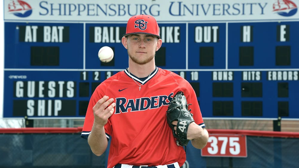 Back to baseball: SU teammates competing in summer collegiate leagues