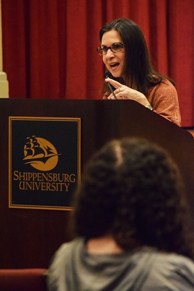 Author Ann Burg discusses writing process with SU students.