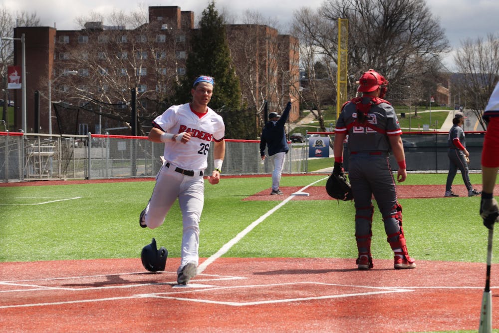 Baseball swept by ESU, falls to .500 in conference play