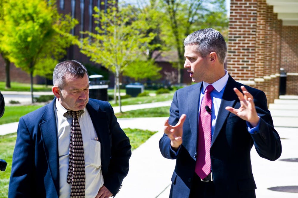 Representative Rob Kauffman visits SU for campus tour