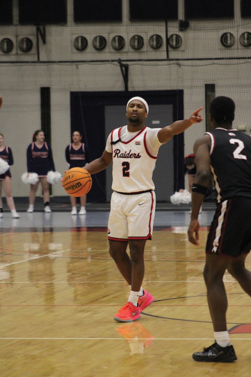 Knedeisen Men's Basketball 2.jpg