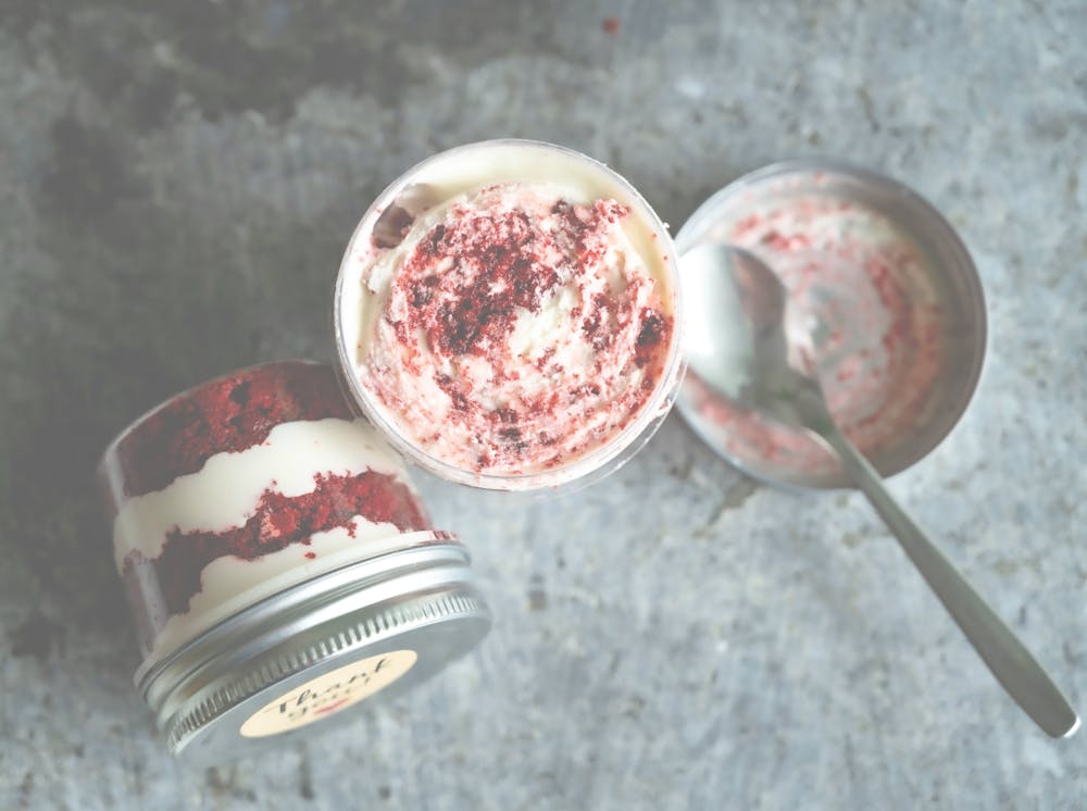 Love in a Mug: Red velvet cake