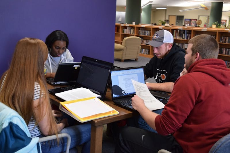 SU students work diligently to get back into school mode.