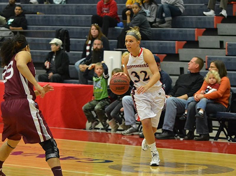 	Sarah Strybuc recorded 16 points for the Raiders during the Raiders victory over the Bulldogs.