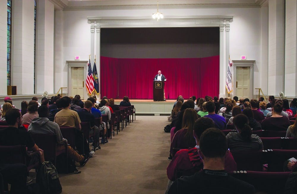 Pulitzer Prize-winning author shares stories at SU