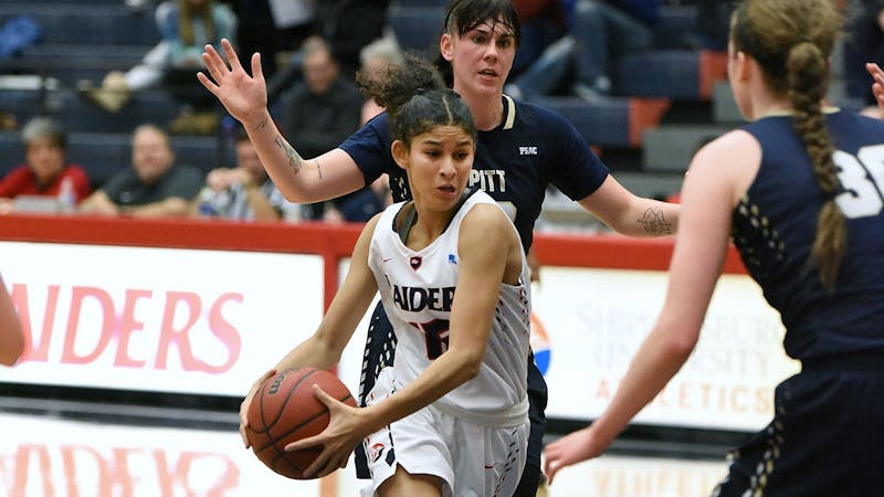 Ariel Jones attacks the rim in the Raiders' 78-71 win over the University of Pittsburgh-Johnstown. Jones played all 40 minutes in the contest, totaling 34 points on 11-of-15 shooting.