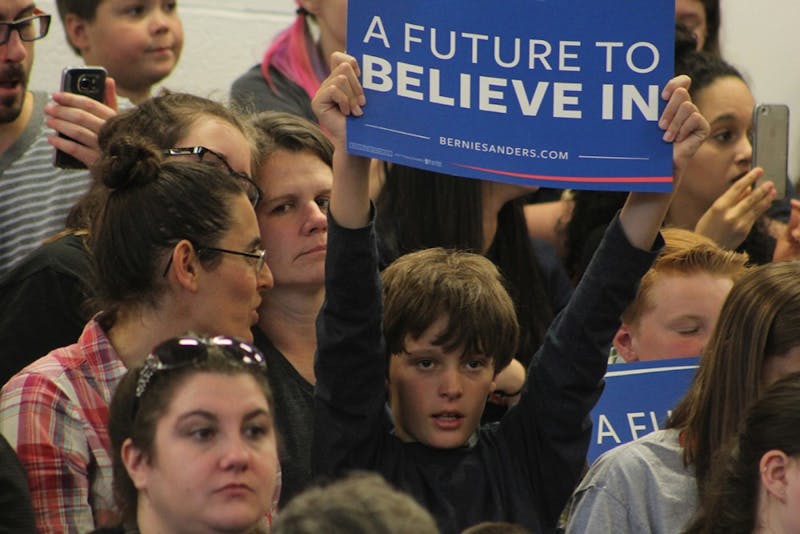 A child shows his support of Sanders at Gettysburg College.&nbsp;