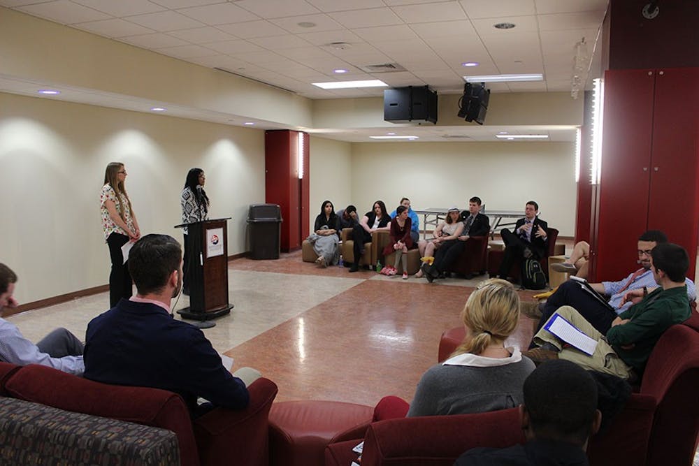 Student Senate elections leave little room for choice