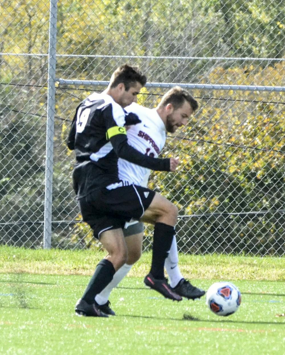 Men’s soccer falls 1–0 on Senior Day