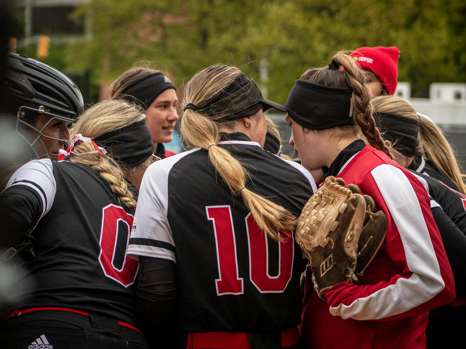 IUPUI Huddles Up Before the Second Game of the Doubleheader