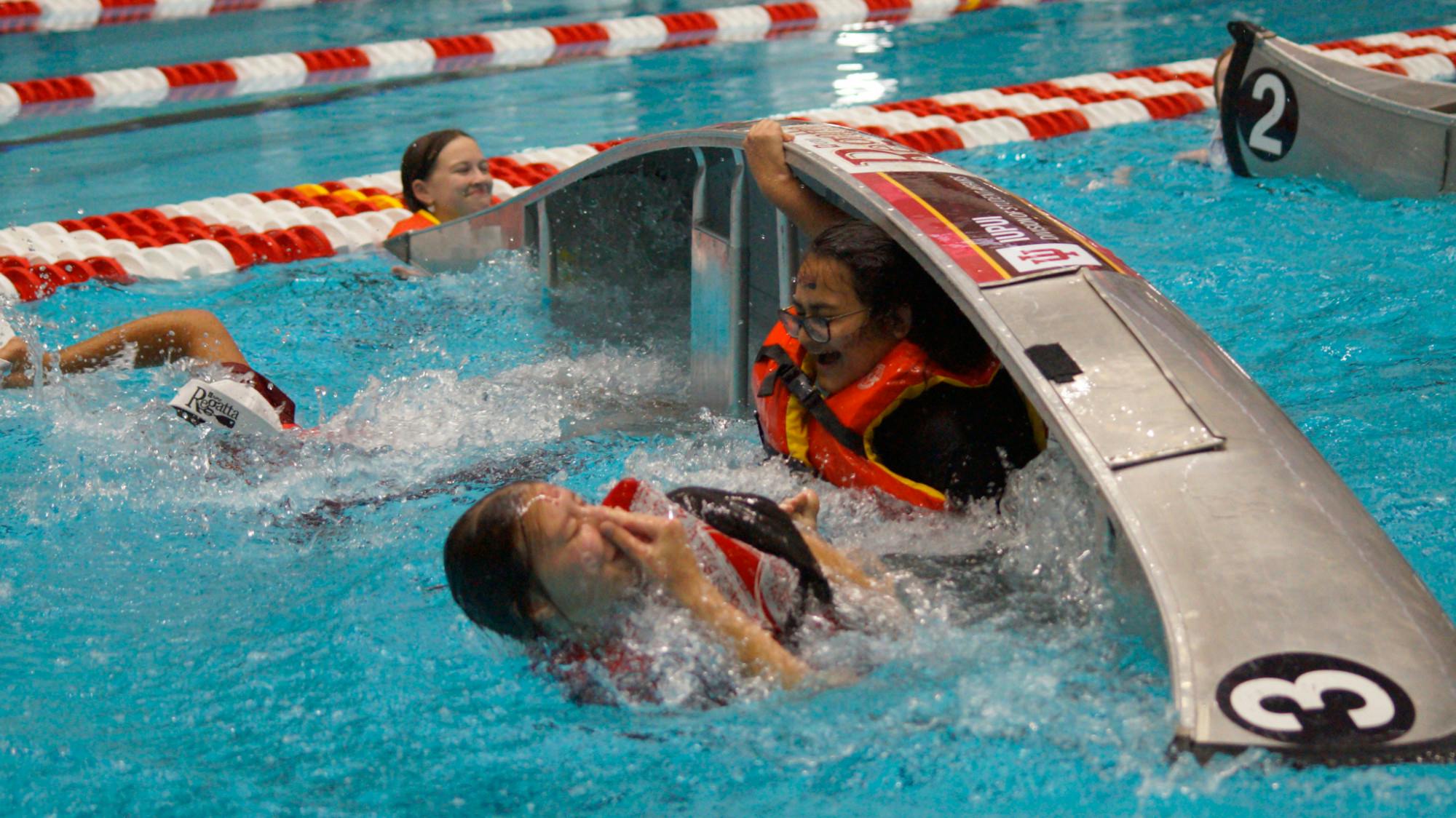 Team Prepares to Sink